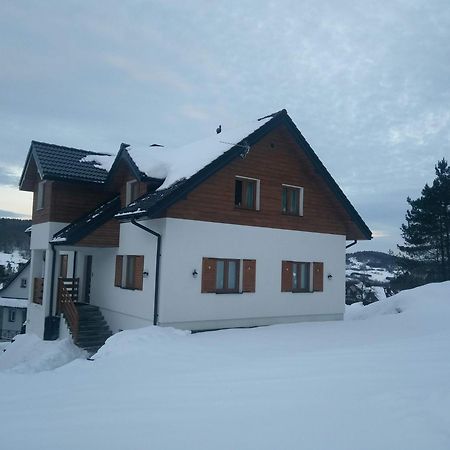 Appartement Ostoja Gromadzyn à Ustrzyki Dolne Extérieur photo
