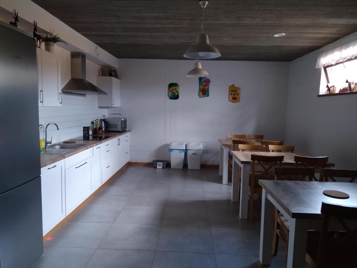 Appartement Ostoja Gromadzyn à Ustrzyki Dolne Extérieur photo